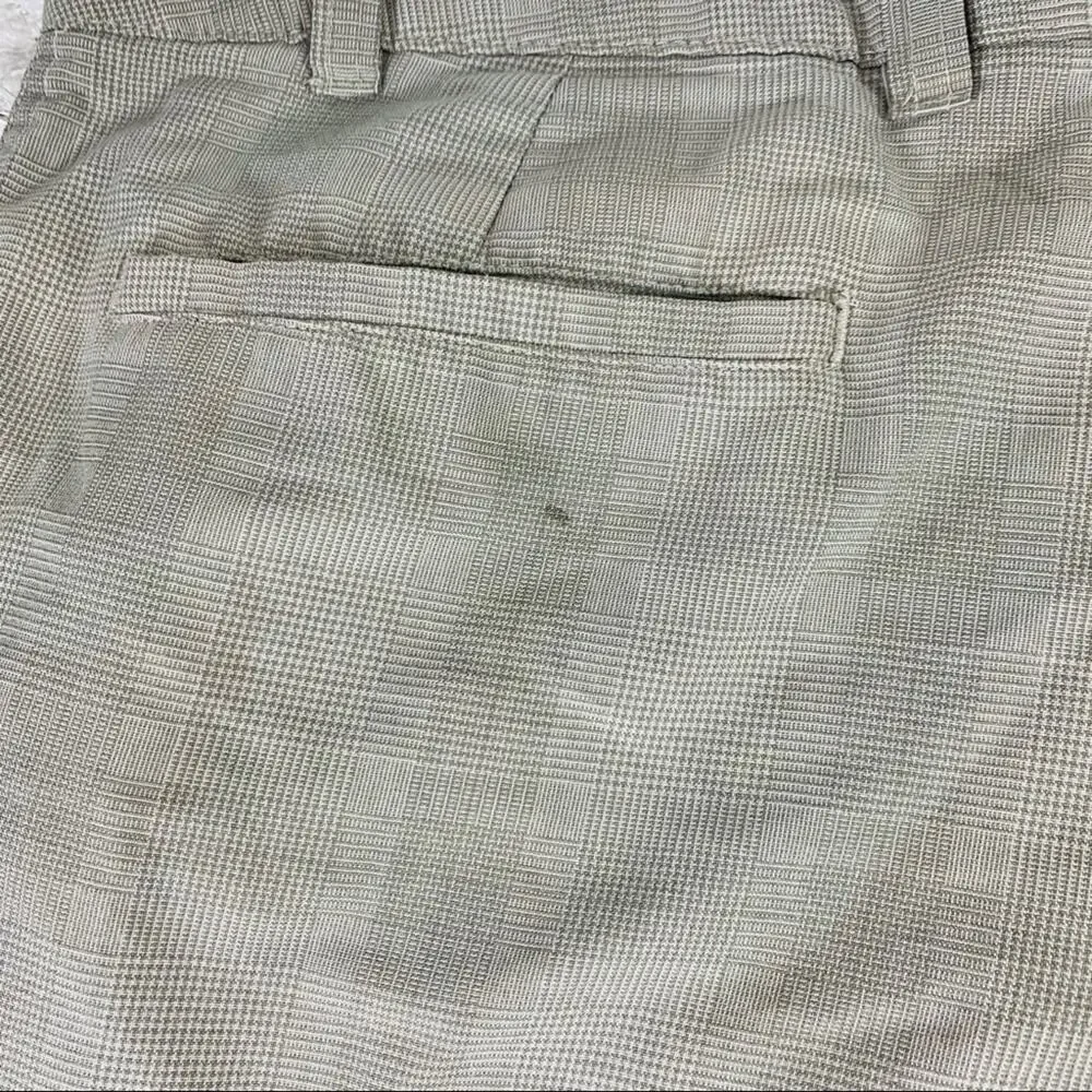 O’Neill Tan Plaid Shorts Sz 38